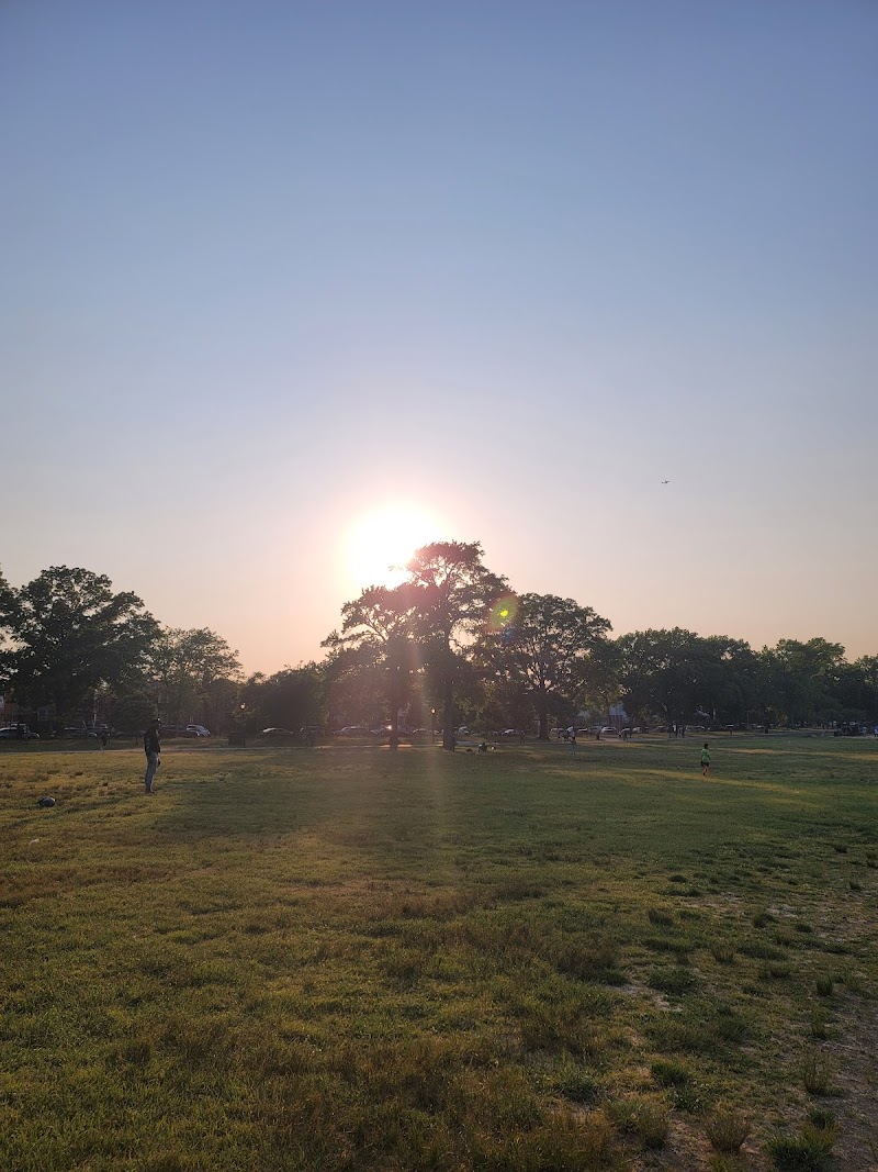 Cunningham Park Dog Run - Fresh Meadows, NY