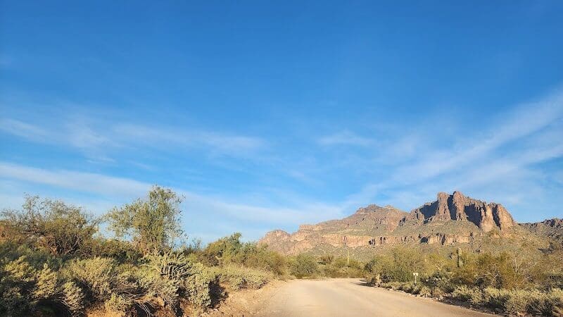 Carney Springs Trailhead - Gold Canyon, AZ