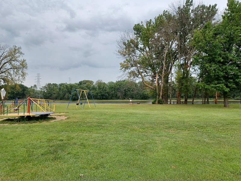 Hampton Heritage Park - Hampton, IL