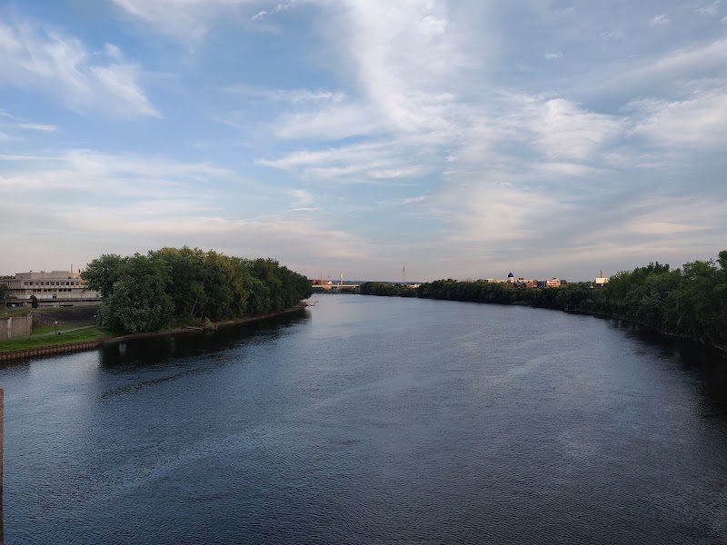 Mortensen Riverfront Plaza - Hartford, CT
