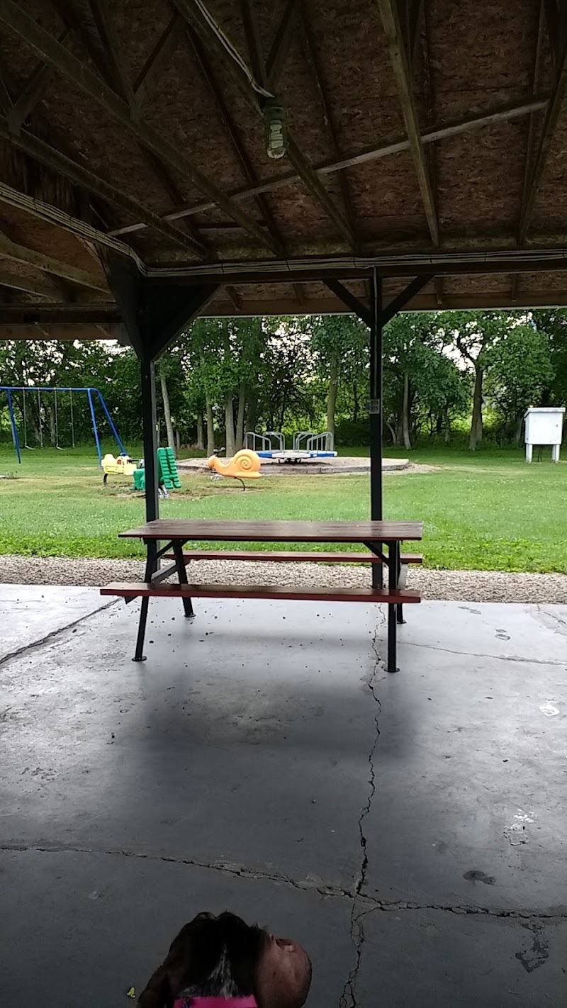 Hillsdale Park - Hillsdale, IL