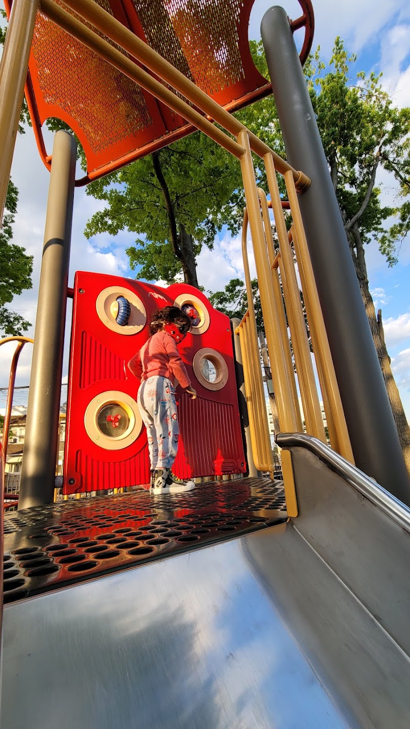 Howard Von Dohlen Playground - Jamaica, NY