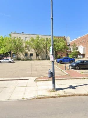 200 E 3rd St Parking