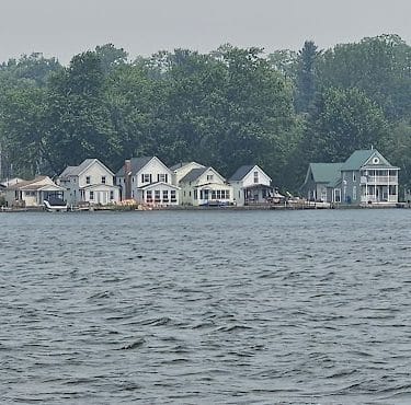 Jamestown River Walk