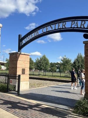 Jamestown River Walk Foot Path