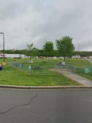 Dog Park at Love's Travel Stops - Jasper, TN