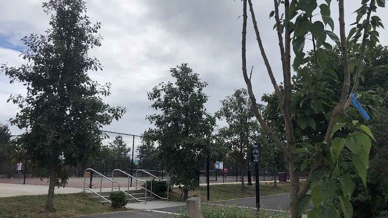Berry Lane Park Dog Run - Jersey City, NJ