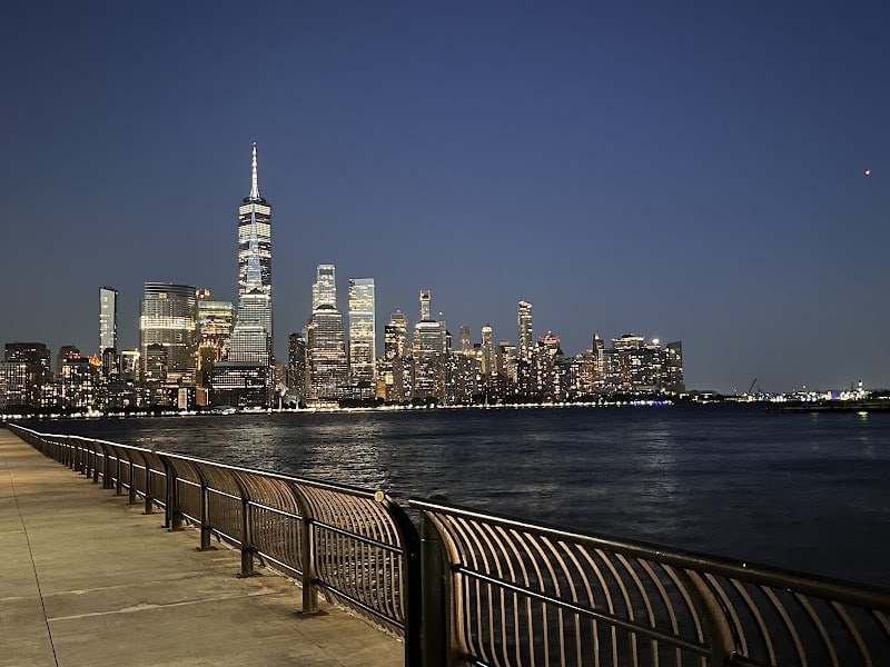 Hudson River Waterfront Walkway - Jersey City, NJ
