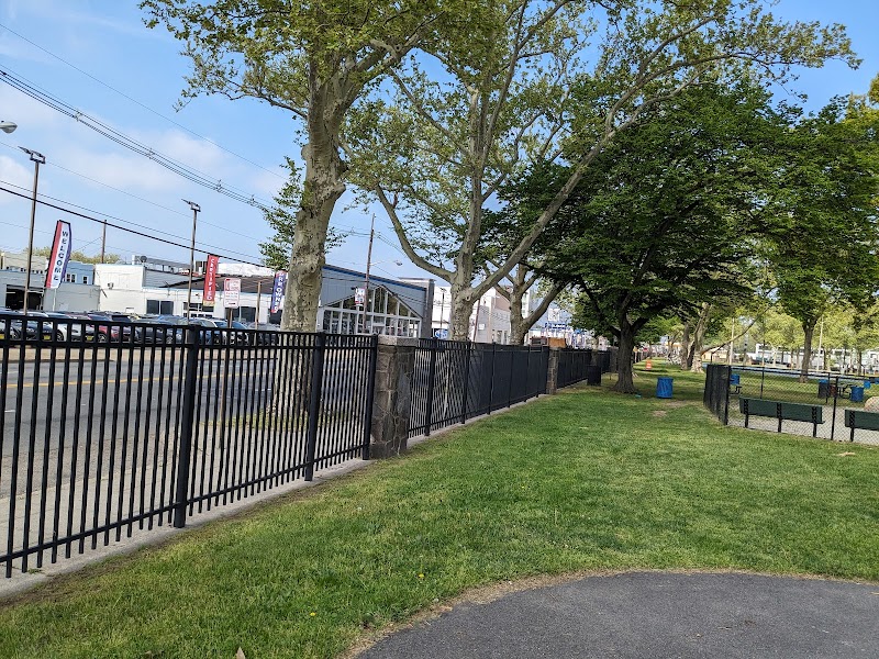 Lincoln Park Mini Dog Run - Jersey City, NJ