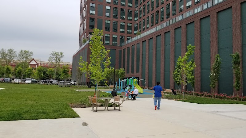 Marin Green - Jersey City, NJ