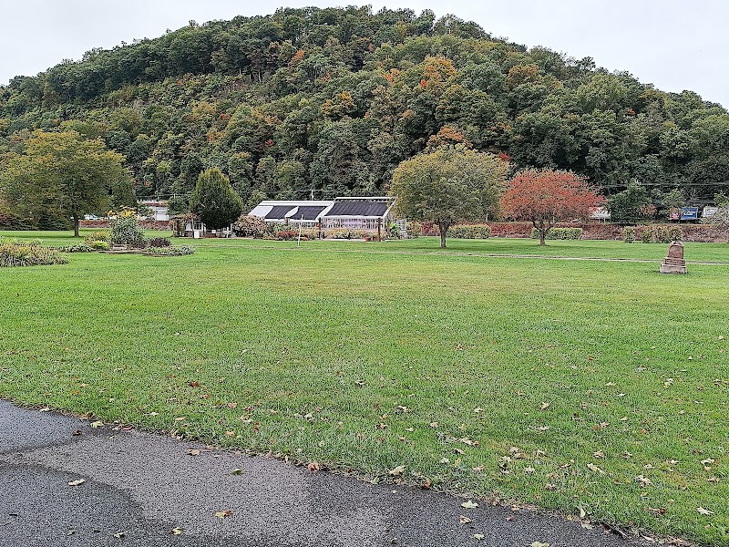Sandyvale Memorial Gardens and Conservancy and Dog Park - Johnstown, PA