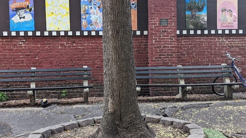 Kew Gardens Cinema Park - Kew Gardens, NY