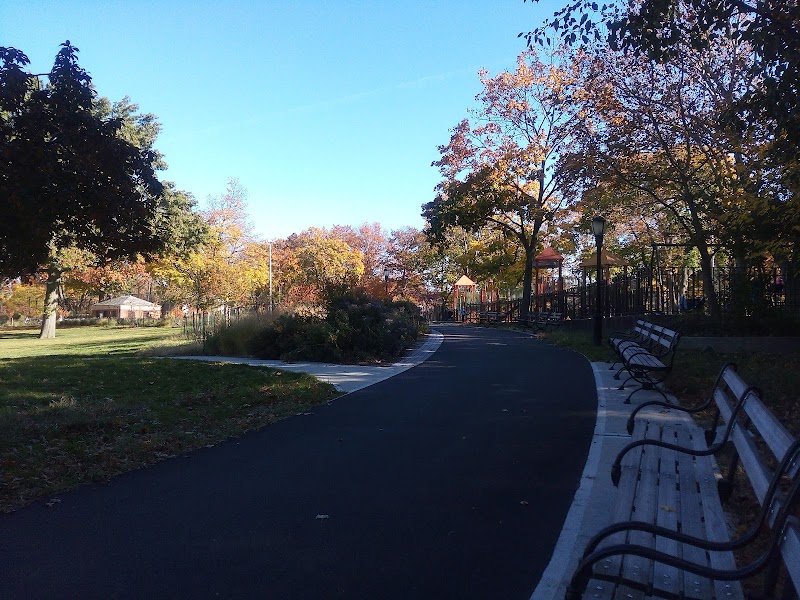 The Overlook: Queens Department of Parks & Recreation - Kew Gardens, NY