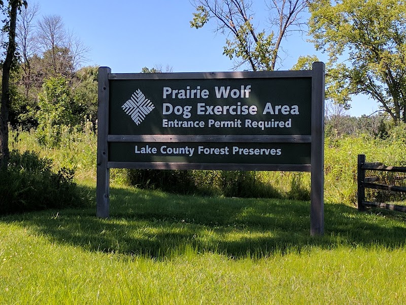 Prairie Wolf Off-Leash Dog Area - Lake Forest, IL