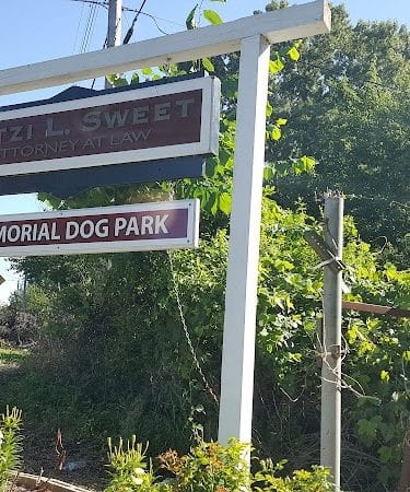 Mitzi L. Sweet Memorial Dog Park - Lawrenceburg, TN