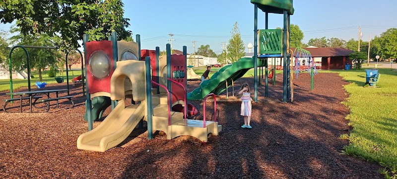 Lewistown Memorial Park - Lewistown, MO
