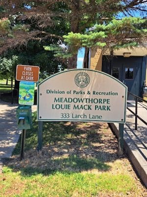 Meadowthorpe Park