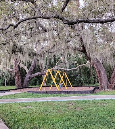 Ibis Park - Lithia, FL