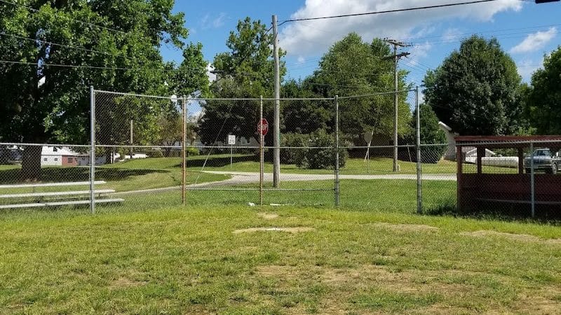 London Mills Town Park - London Mills, IL