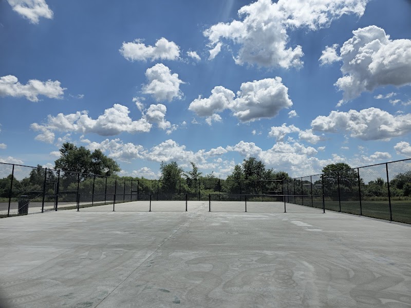 Pickleball Courts - Lowell, IN