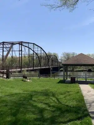 Lyndon Bridge Park & Shelter - Lyndon, IL