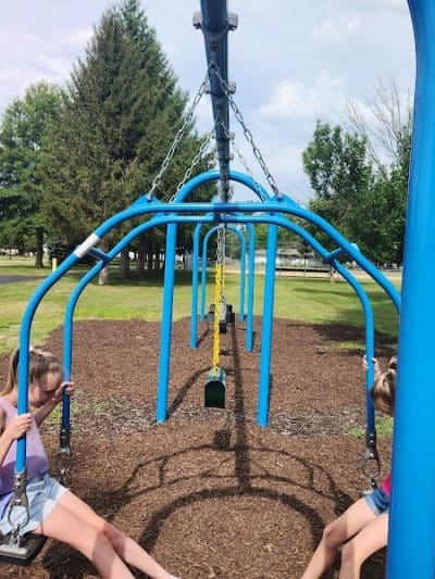Memorial Park Aquatic Center - Manito, IL