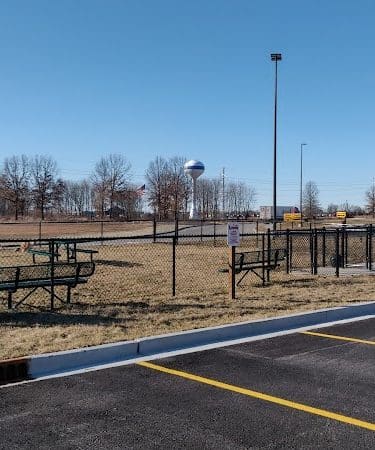 Dog Park at Love's Travel Stops - Marion, IL