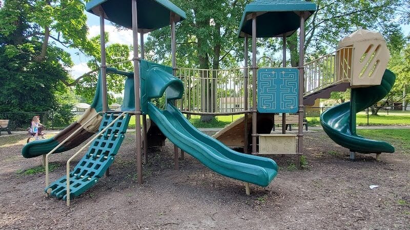 Lion Land Park - Marshall, IL