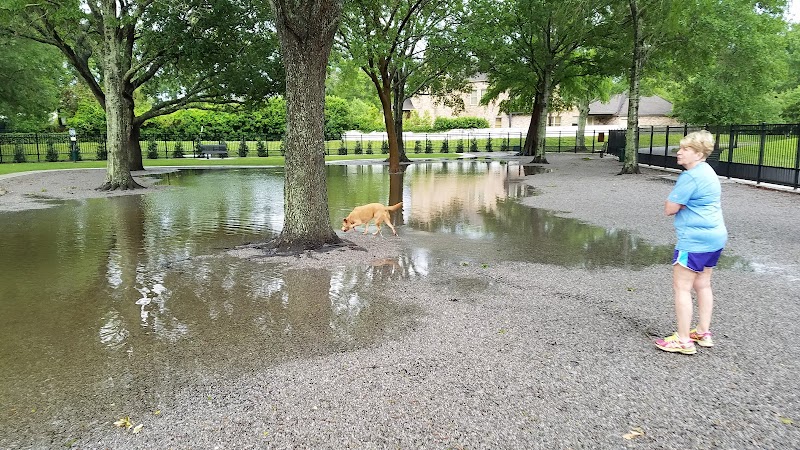 Pontiff Park Dog Park - Metairie, LA