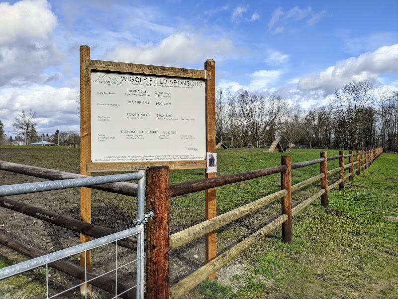 Wiggly Field Dog Park - Monroe, WA