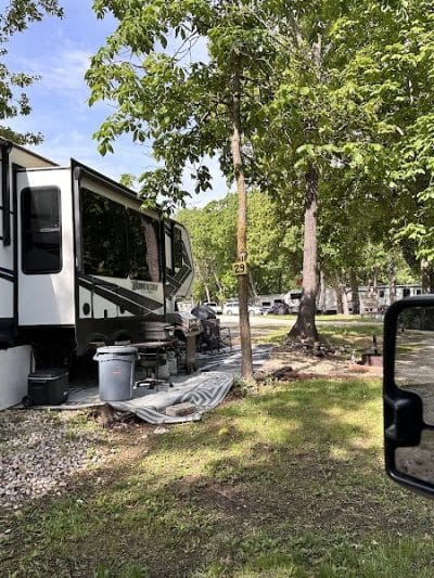 Hickory Ridge Campground LLC - Montgomery City, MO