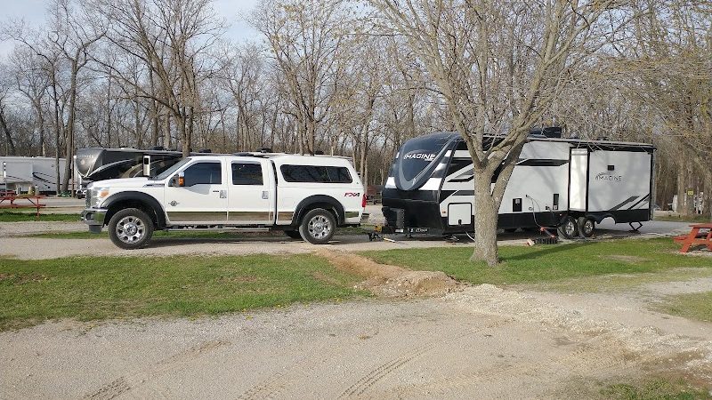 Hickory Ridge Campground LLC - Montgomery City, MO