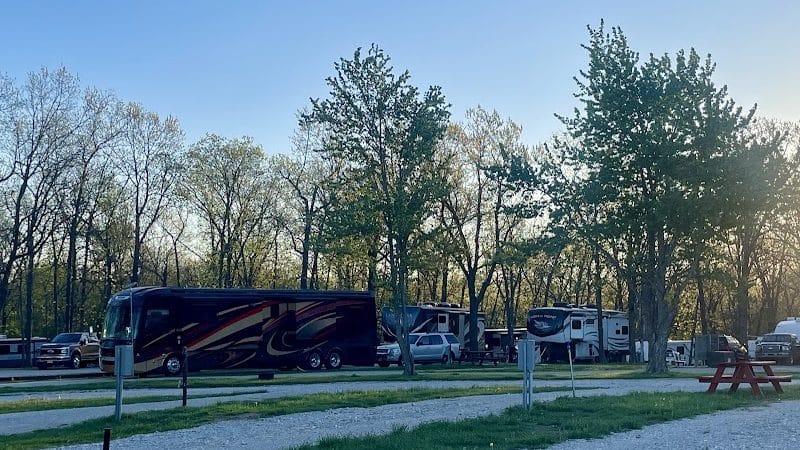 Hickory Ridge Campground LLC - Montgomery City, MO