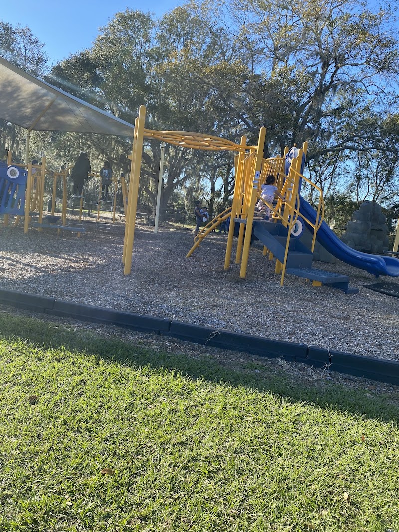 Diogi Dog Park - Mulberry, FL