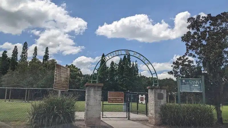 Diogi Dog Park - Mulberry, FL