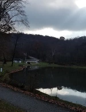 Roberts Trail Access - Westmoreland Heritage Trail