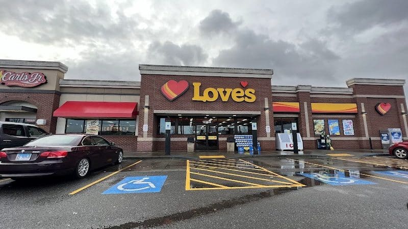 Dog Park at Love’s Travel Stops - Napavine, WA