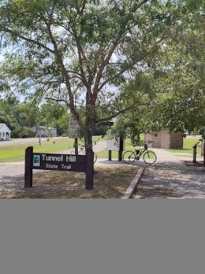 Tunnel Hill State Trail parking & trailhead