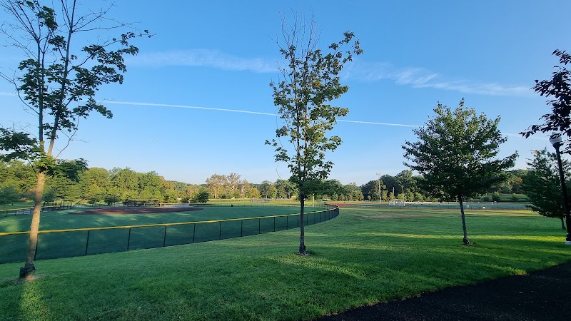 Weequahic Lake Trail - Newark, NJ