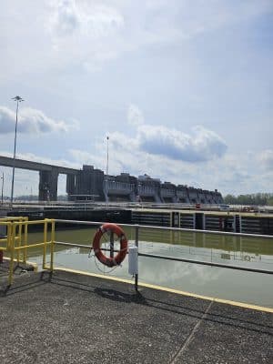 Newburgh Locks & Dam