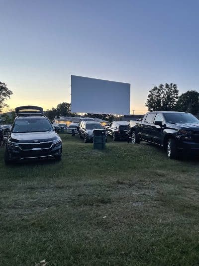 Hathaway's Twin Drive-In-Open Thurs, Fri, Sat & Sun! (This week Open Wed 7/2, Closed Fri 7/4) - North Hoosick, NY