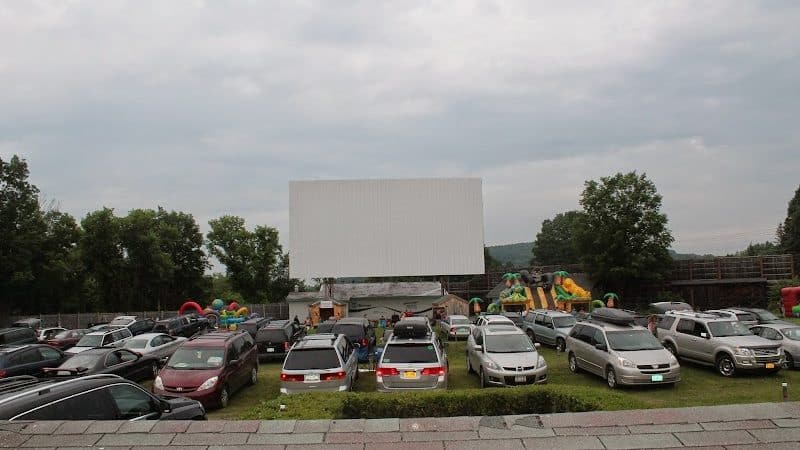 Hathaway's Twin Drive-In-Open Thurs, Fri, Sat & Sun! (This week Open Wed 7/2, Closed Fri 7/4) - North Hoosick, NY