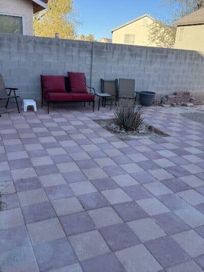 Kaurie’s fully fenced yard with agility trading course - North Las Vegas, NV