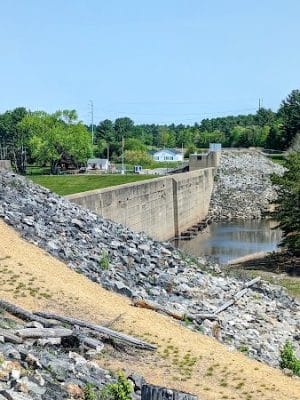 Mansfield Hollow Dam Walk
