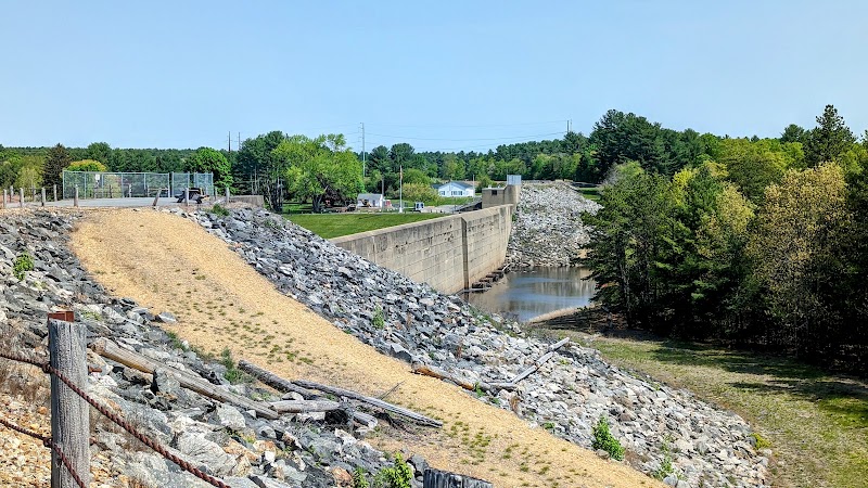 Mansfield Hollow Dam Walk - North Windham, CT