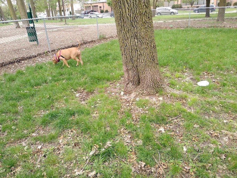 Bailey's Crossing Dog Park - Oak Lawn, IL