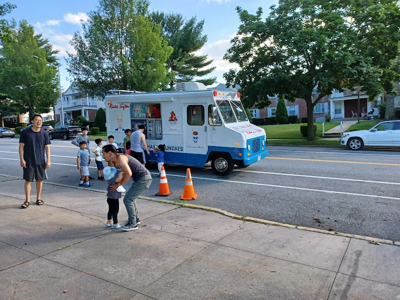 Alley Park - Oakland Gardens, NY