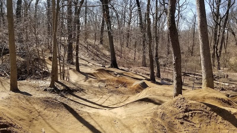 Cunningham Park Mountain Bike Trailhead - Oakland Gardens, NY