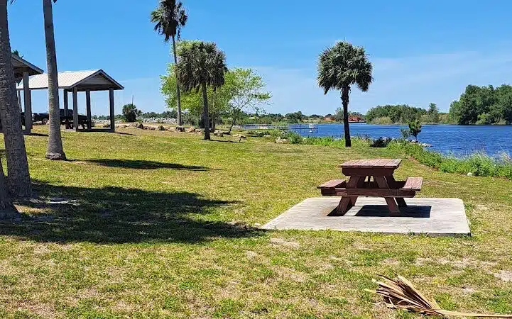 Lake Okeechobee Scenic Trail - Okeechobee, FL