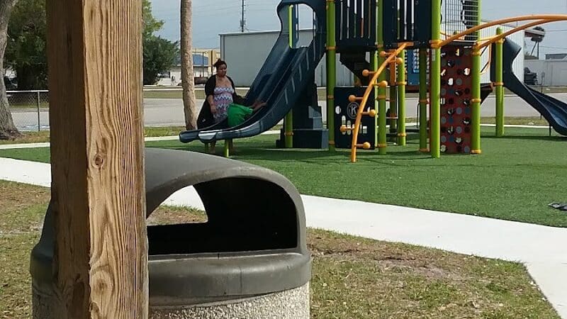 Okeechobee Park Maintenance - Okeechobee, FL